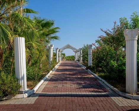 Roma Beach Resort & Spa-4