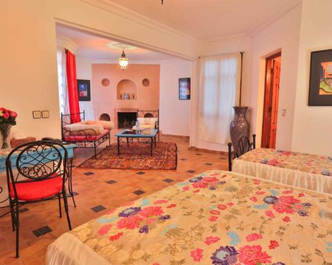 Riad Al Khansaa-1