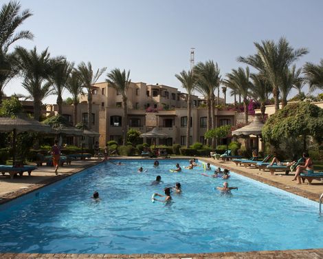 Tamra Beach Resort-2