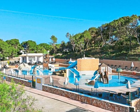 Calimera Fido Gardens-1