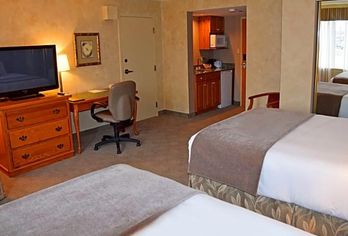 Hotel, Stone Gate Inn