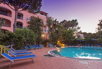 Hotel, San Valentino