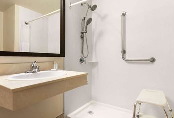 Travelodge Suites by Wyndham Moncton