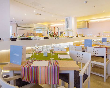 Aparthotel Fontanellas Playa-4