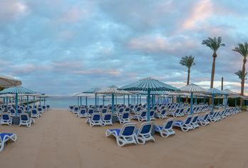 Minamark Beach Resort