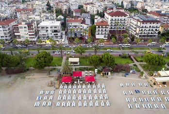 Arsi Enfi City Beach