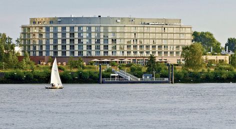 elaya hotel hamburg finkenwerder