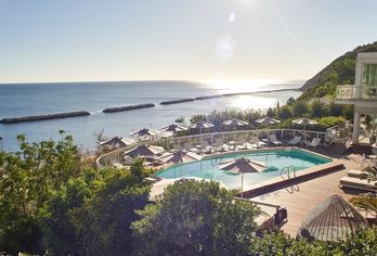 Hotel, Hotel Sans Souci