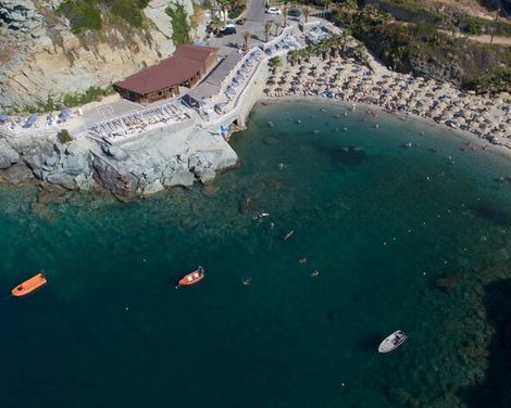 Athina Palace Resort & Spa-3