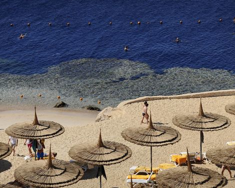 Reef Oasis Blue Bay Resort-1