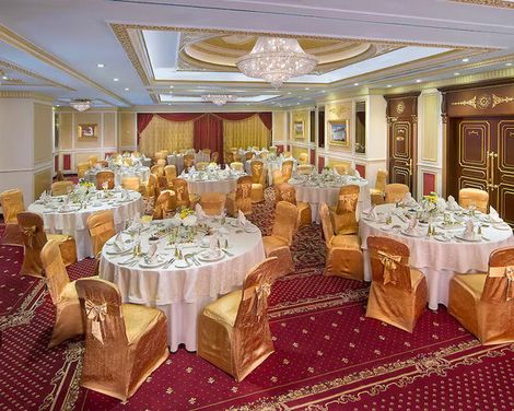 Royal Rose Abu Dhabi, a Curio Collection by Hilton Affiliated Hotel-3