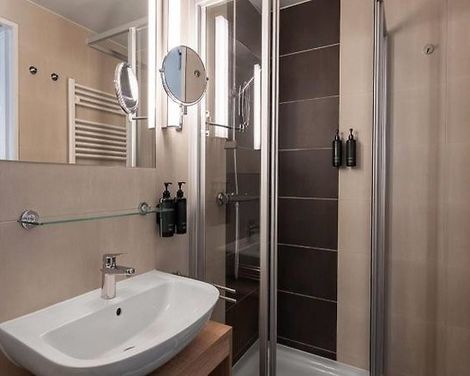 Wyndham Garden Munich Messe-3