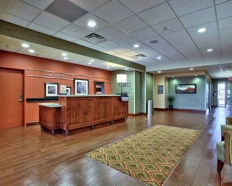 Hampton Inn & Suites Scottsdale at Talking Stick-4