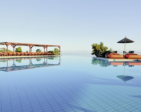Alia Palace Luxury Resort Hotel & Villas-1