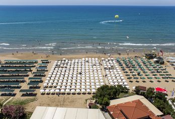 Hotel, Alba Resort Hotel