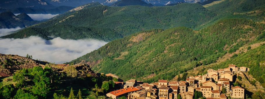 Panorama von der Landschaft von Castellar de n'Hug