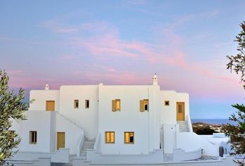 Hotel, Jenny's Summer Houses