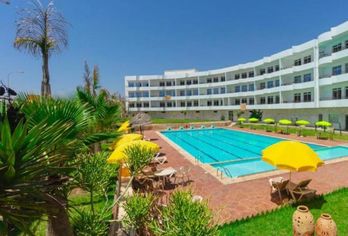 Hotel, Sables D'or