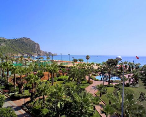 Riviera Hotel & Spa-1