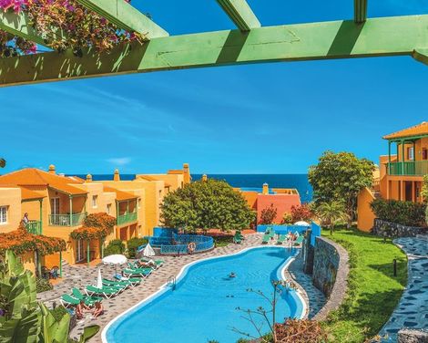 Apartamentos La Caleta-1