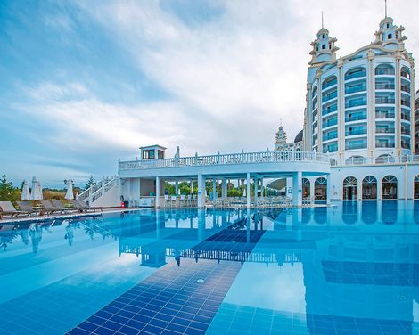 J'adore Deluxe Hotel & Spa-1