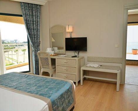 Aska Just In Beach-3