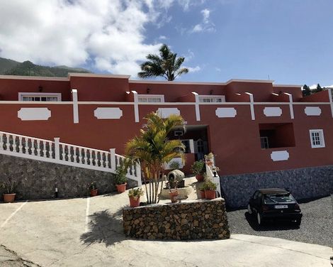 Apartamentos La Barranquera-3