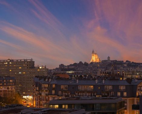 Hotel The Originals Paris Maison Montmartre-0