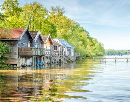 Städtereise München Urlaub Häuser am Ammersee