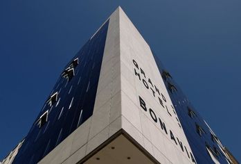 Hotel, Grand Hotel Bonavia
