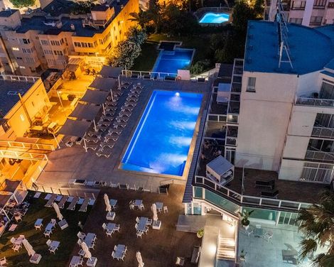 Hotel Amic Horizonte-0