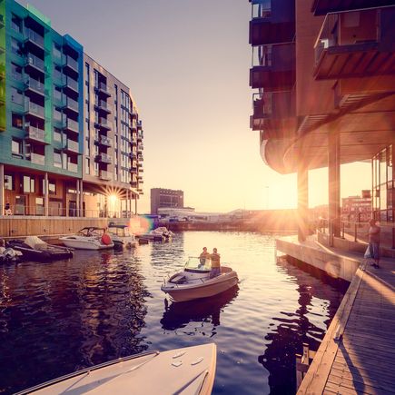 Moderne Architektur im neuen Stadtteil Aker Brygge
