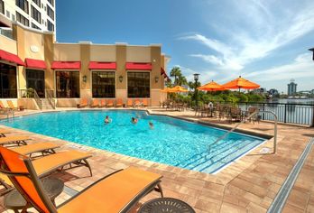 Hotel, Ramada Plaza by Wyndham Orlando Resort & Suites International Drive