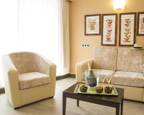 Best Western Plus Cannes Riviera Hotel & Spa-0