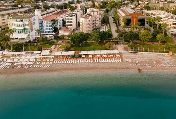 Viking Nona Beach Hotel