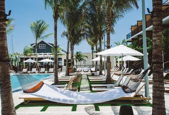 Hotel, The Perry Hotel Key West