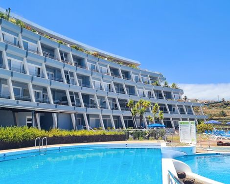 Coral La Quinta Park Suites-3