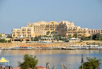 Hotel, Corinthia St George's Bay, Malta