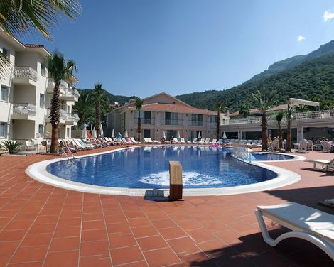 Blue Lagoon Delux Hotel-1