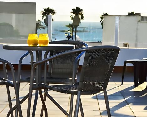 Apartments Plaza de la Luz-3