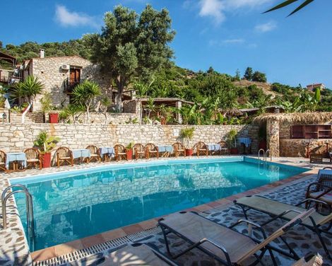 Stone Village Petrino Horio-4