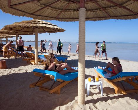 Titanic Beach-2