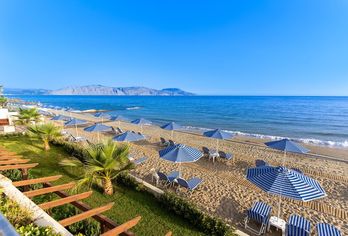 Hotel, Hydramis Palace