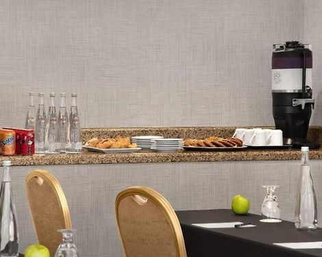 DoubleTree by Hilton Hotel LAX - El Segundo-4