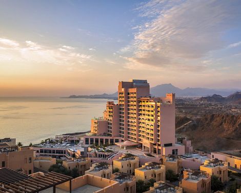 Fairmont Fujairah Beach Resort-1