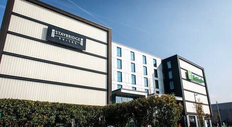 Staybridge Suites London - Heathrow Bath Road