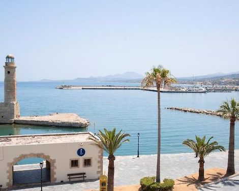 Faros Rooms & Suites-1