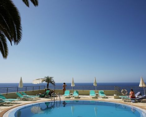 Madeira Regency Cliff-0