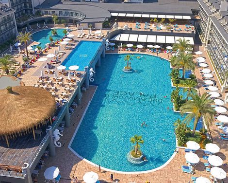 Dream World Palace-2