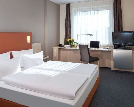 Hotel Essential by Dorint Berlin-Adlershof-0